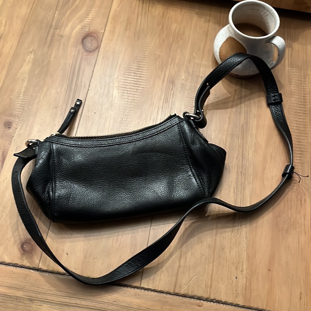 Kate Spade black leather purse - Picture 3 of 4